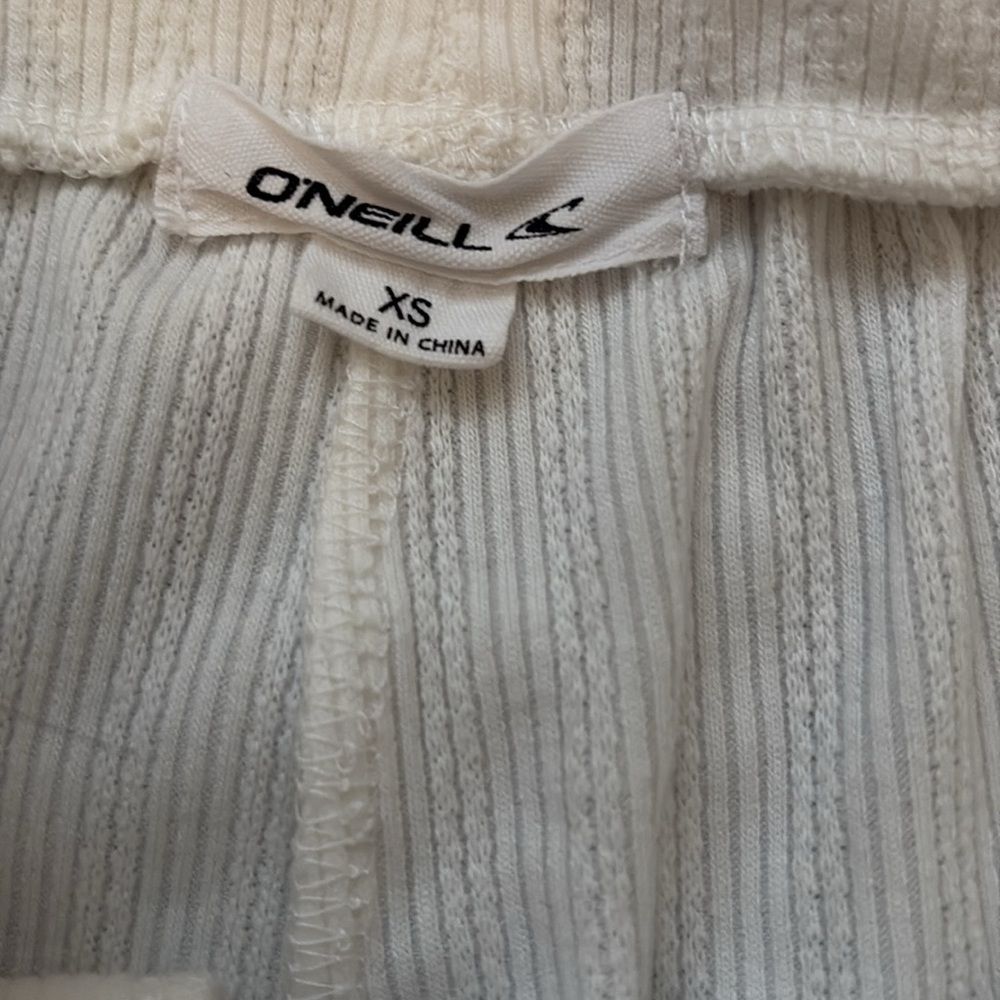 NWOT! O’Neill White Ribbed Lounge Beach Shorts, SZ XS - Picture 4 of 4